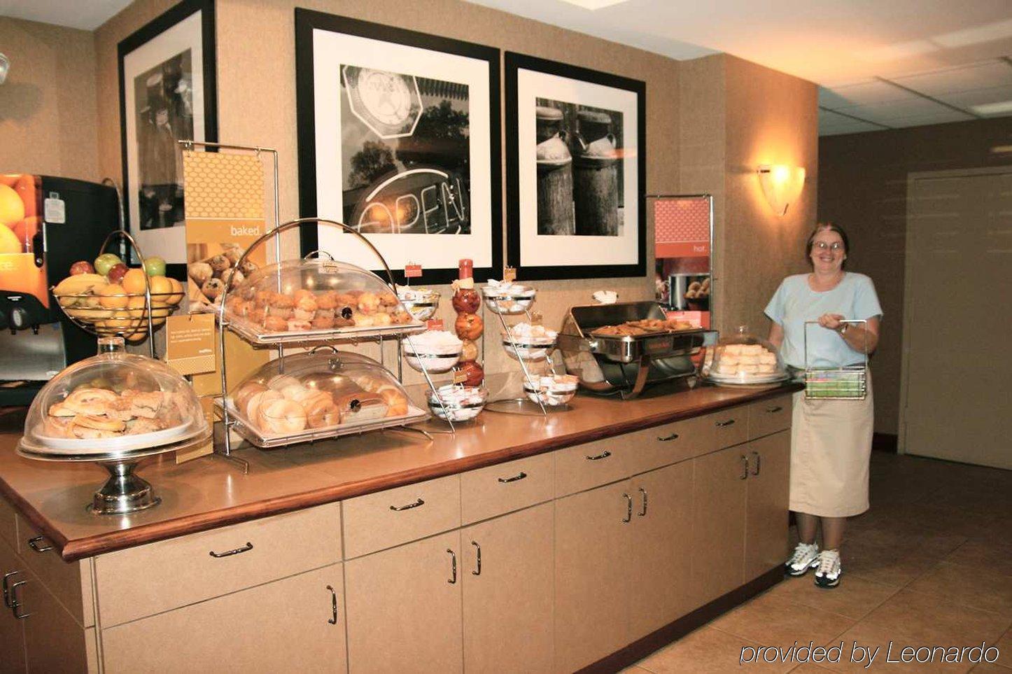 Hampton Inn Pennsville Restaurante foto